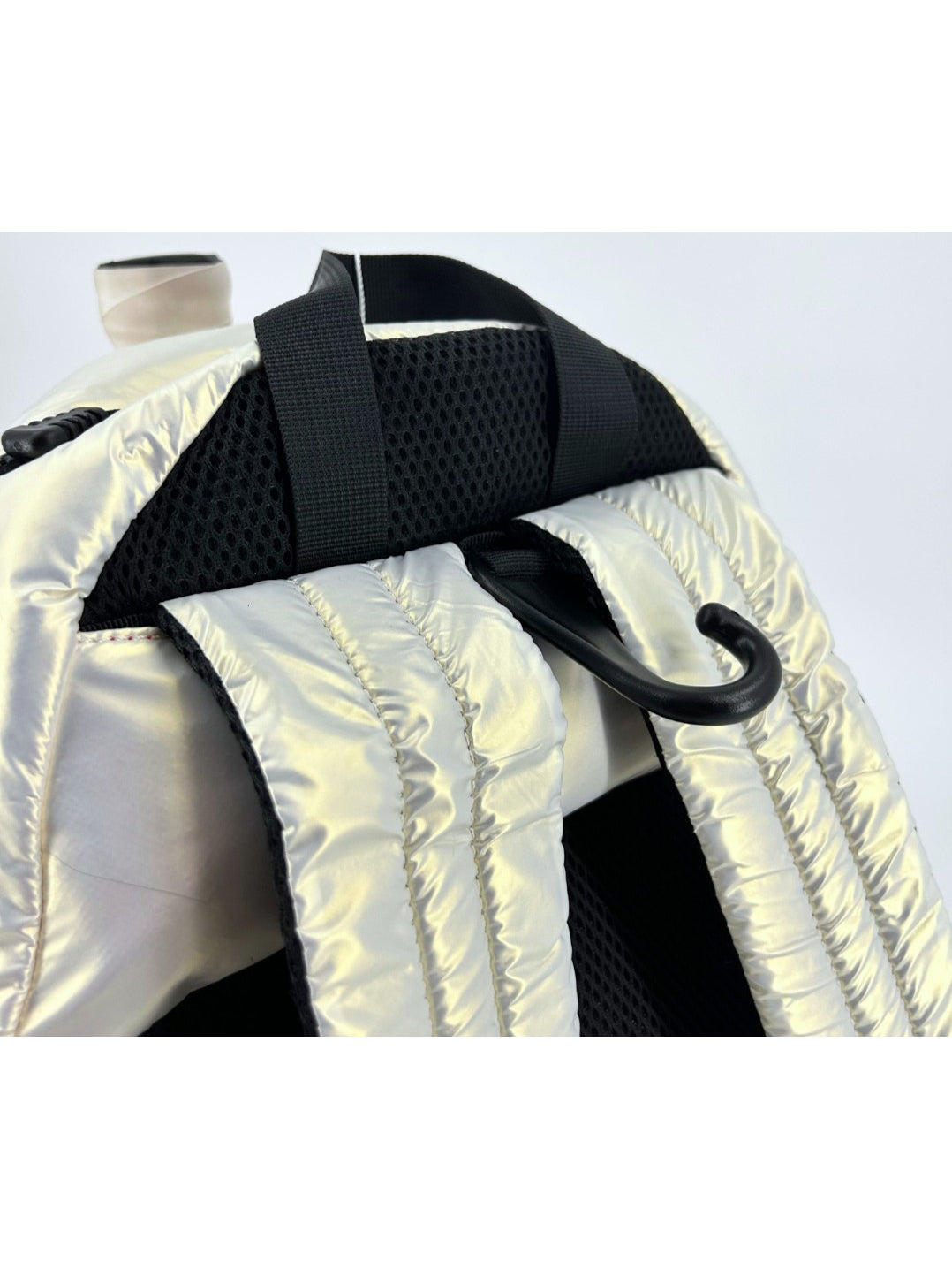 NiceAces Neon Ultra-Lite Tennis & Pickleball Puffer Backpack (Pearlescent)